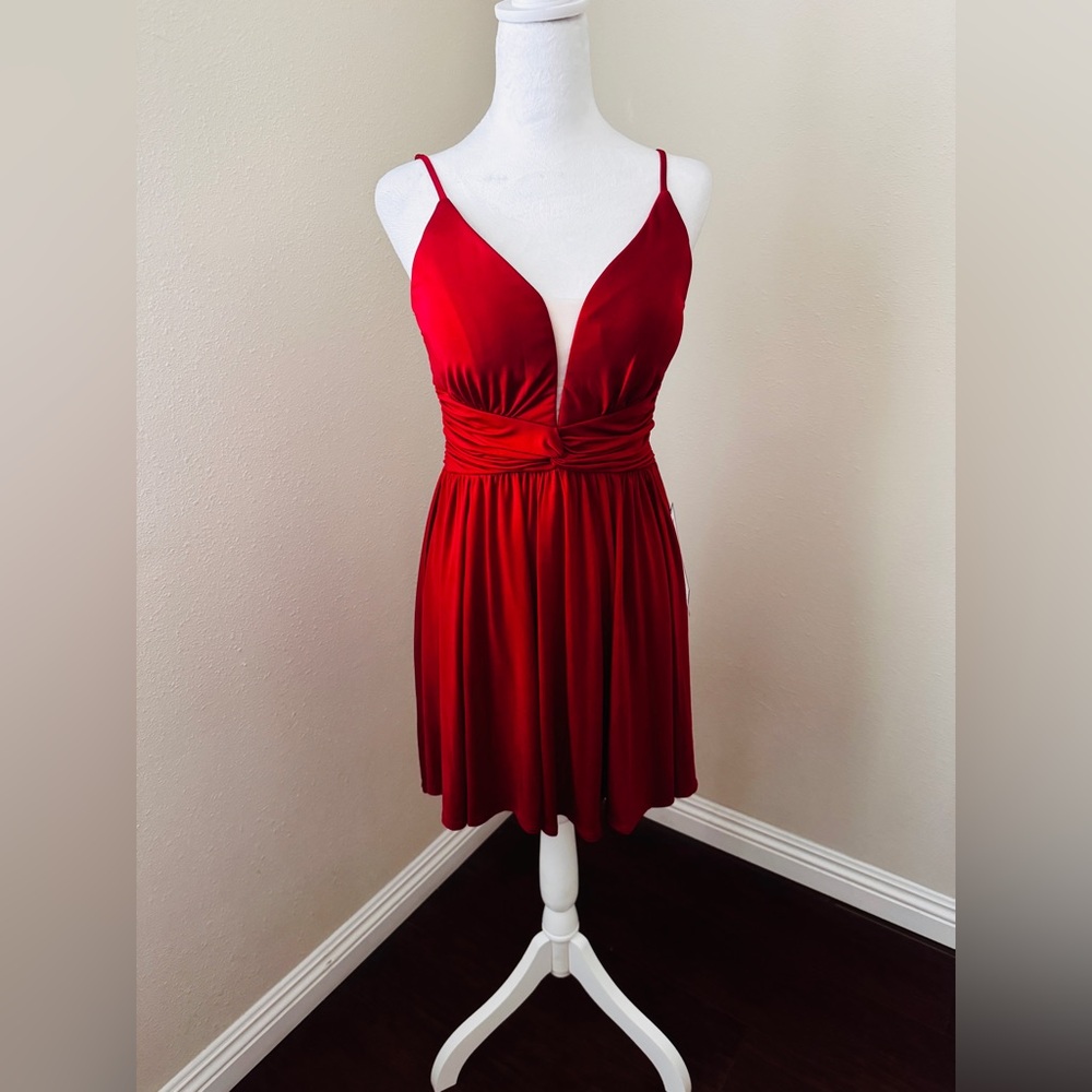 B Darlin - Women's Short Dress, Elastic, Ruched, V Neck, Party Fit + Flared